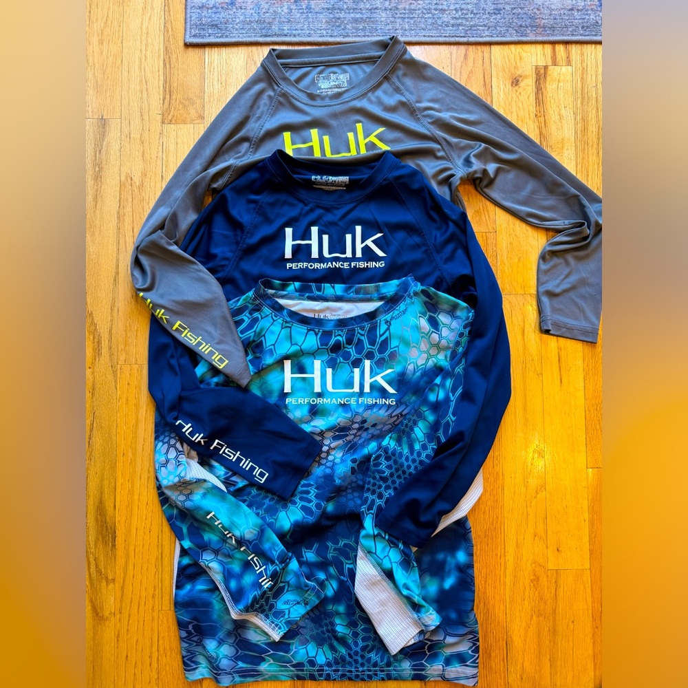 Youth HUK fishing shirts lot of 3 size M